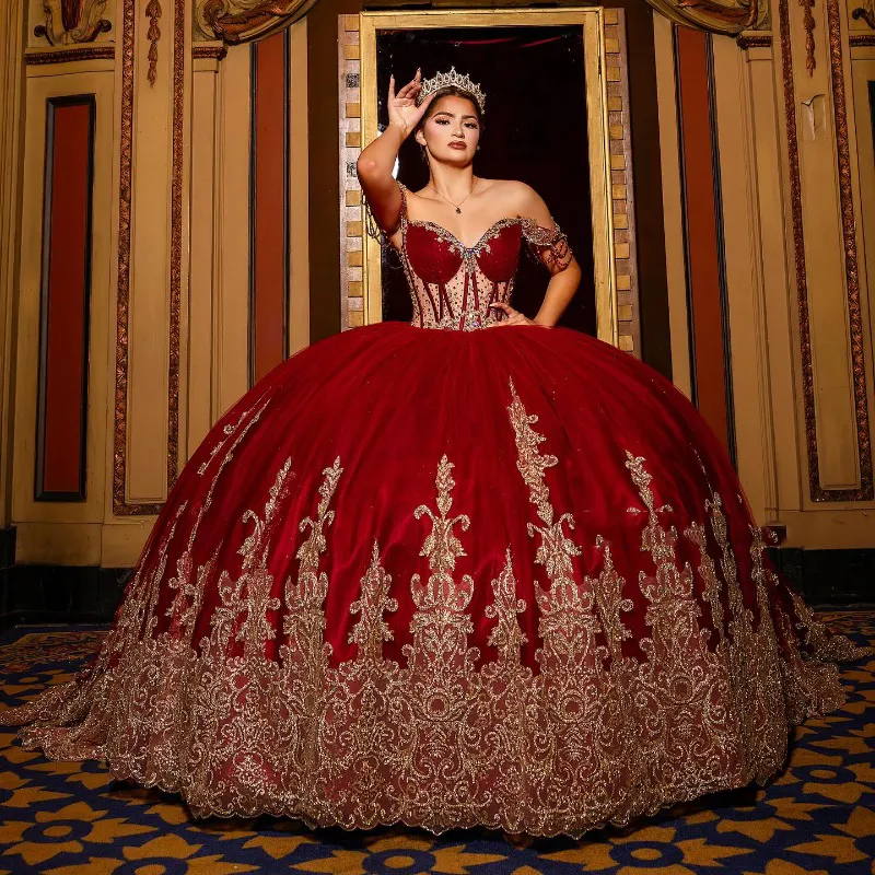 Red Off the Shoulder Ball Gown Quinceanera Dresses Gold Floral Appliques Lace Beads Tull Corset Vestidos De 15 Anos