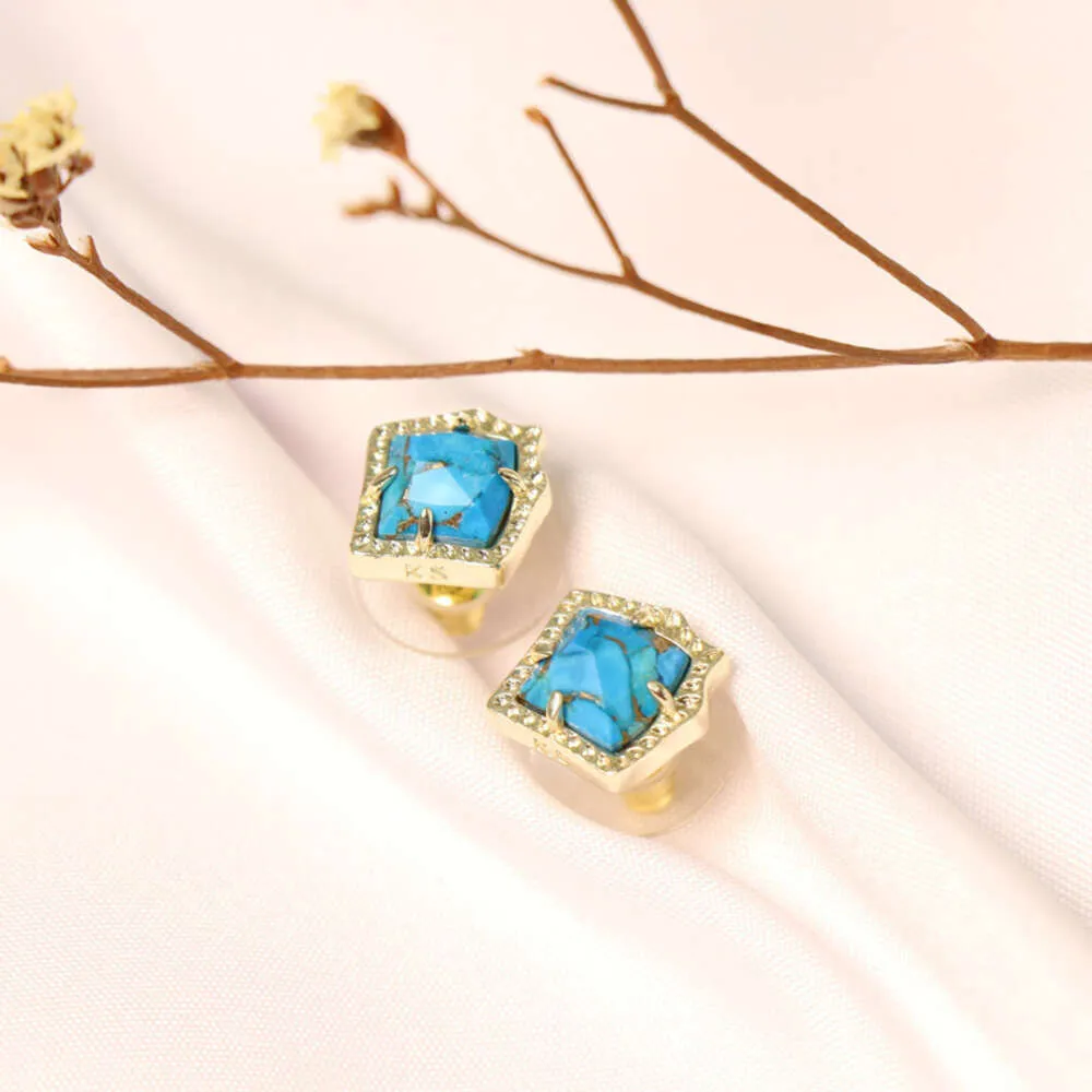 Gratis frakt Kendrascotts Designer Kendras Scotts Jewelry Stud Earrings Kirstie Fashion Accessory Ke S Diamond Border Gold Pine Turquoise örhängen för W