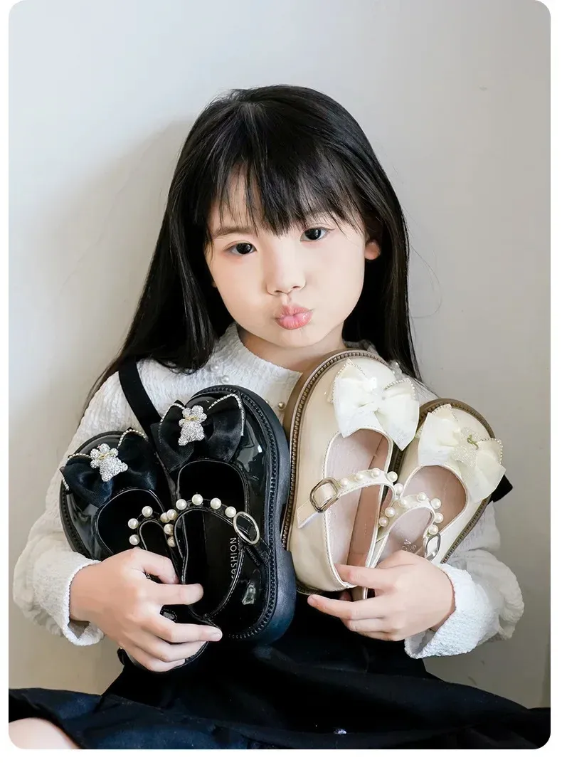 Children Leather Shoes for Girl Glossy Simple School Versatile Shoes Kid Non-slip Thick Soled Fashion Black Bear Shoes 240122