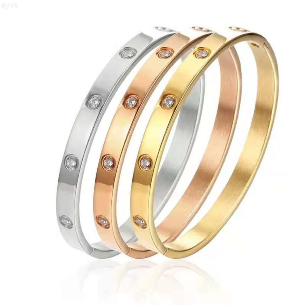 Version coréenne de l'amour éternel, bracelet en titane et acier, boucle en acier inoxydable, trois couleurs, dix diamants