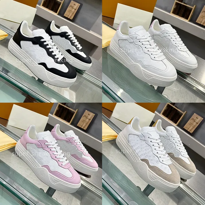 Buty projektantów Groovy Platforme Sneakers Kobiety wytłaczane płaskie buty klasyczne cielę czarno-białe trenerzy drukowania mody Rozmiar 35-41 z pudełkiem