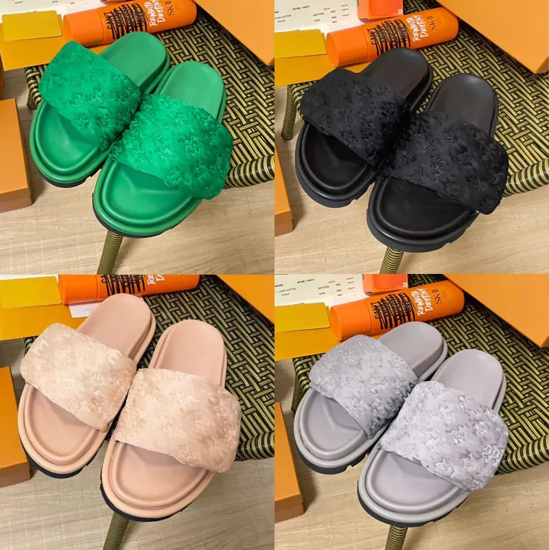 Designers Sandals Pool Pillow Flat Comfort Mules Men Women Slides Sunset Embossed Padded Front Strap Beach Slippers Fashion Summer Sliders Size35 -44