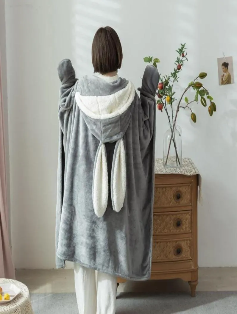 Coperte Mantello indossabile Coperta di flanella con cappuccio per orecchio TV carino per divano invernale per bambini adulti1072983