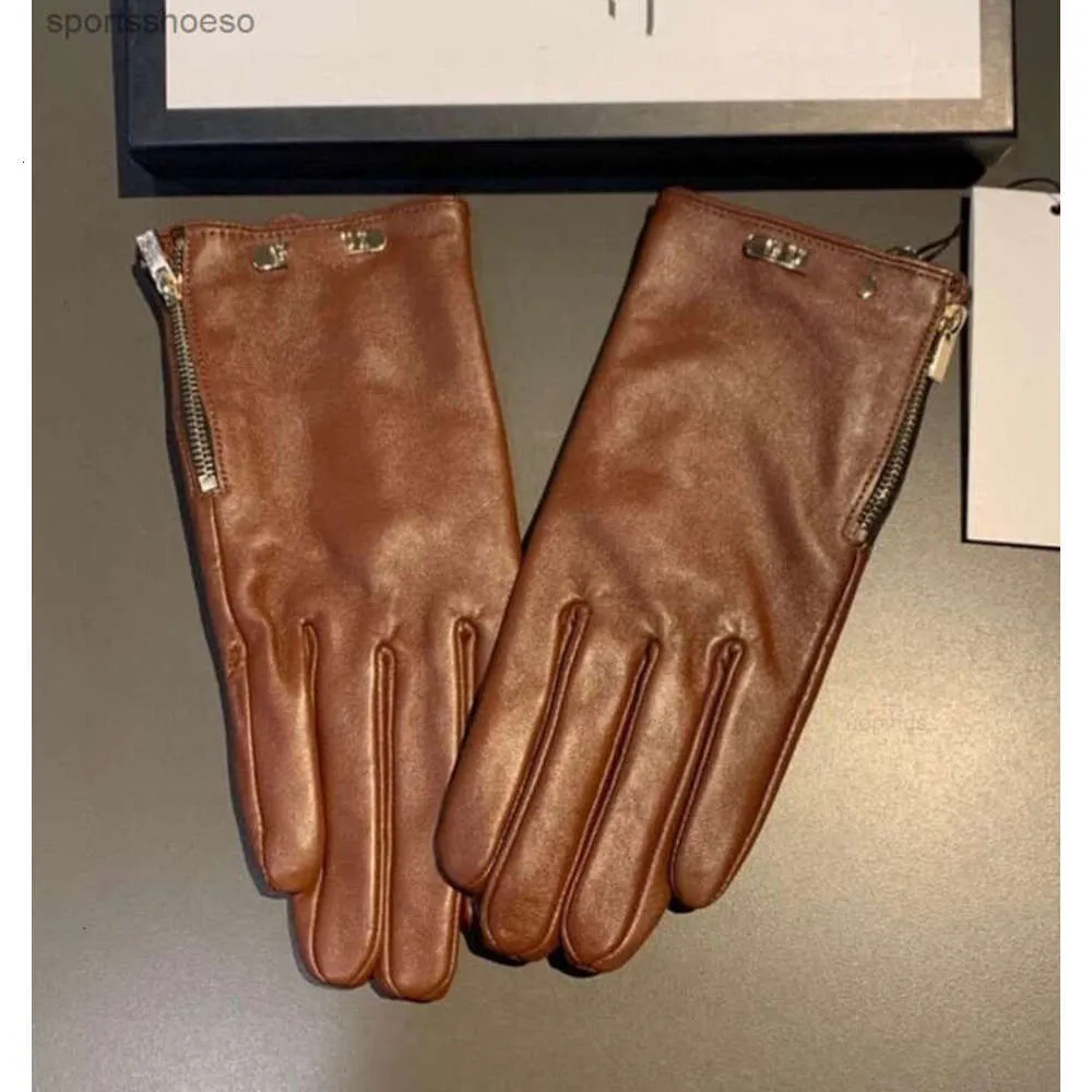 designer G Sports outdoor backpack leather gloves men designer Womens gloves Fashionable female designer gloves G Letters Winter Luxury Gloves Warm Woo 9ZE6