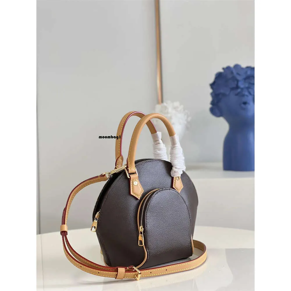 10A Designers Classic Ellipse BB Borsa a tracolla di alta qualità Borsa a tracolla Lettere Chiusura con zip Manico in pelle Borse a tracolla Tote da donna