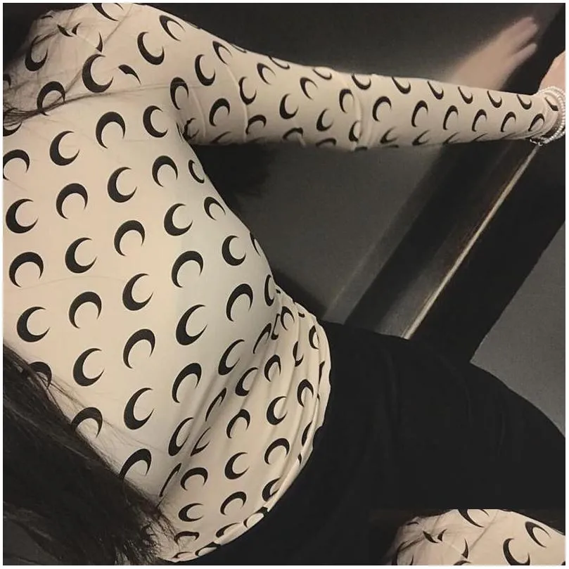 Women'S T-Shirt Feminine Clothes Sexy Moon Print T Shirts Top Women Long Sleeve Graphic Tee Tunics Koszka Damska Crescent Drop Deliv Dhaj0