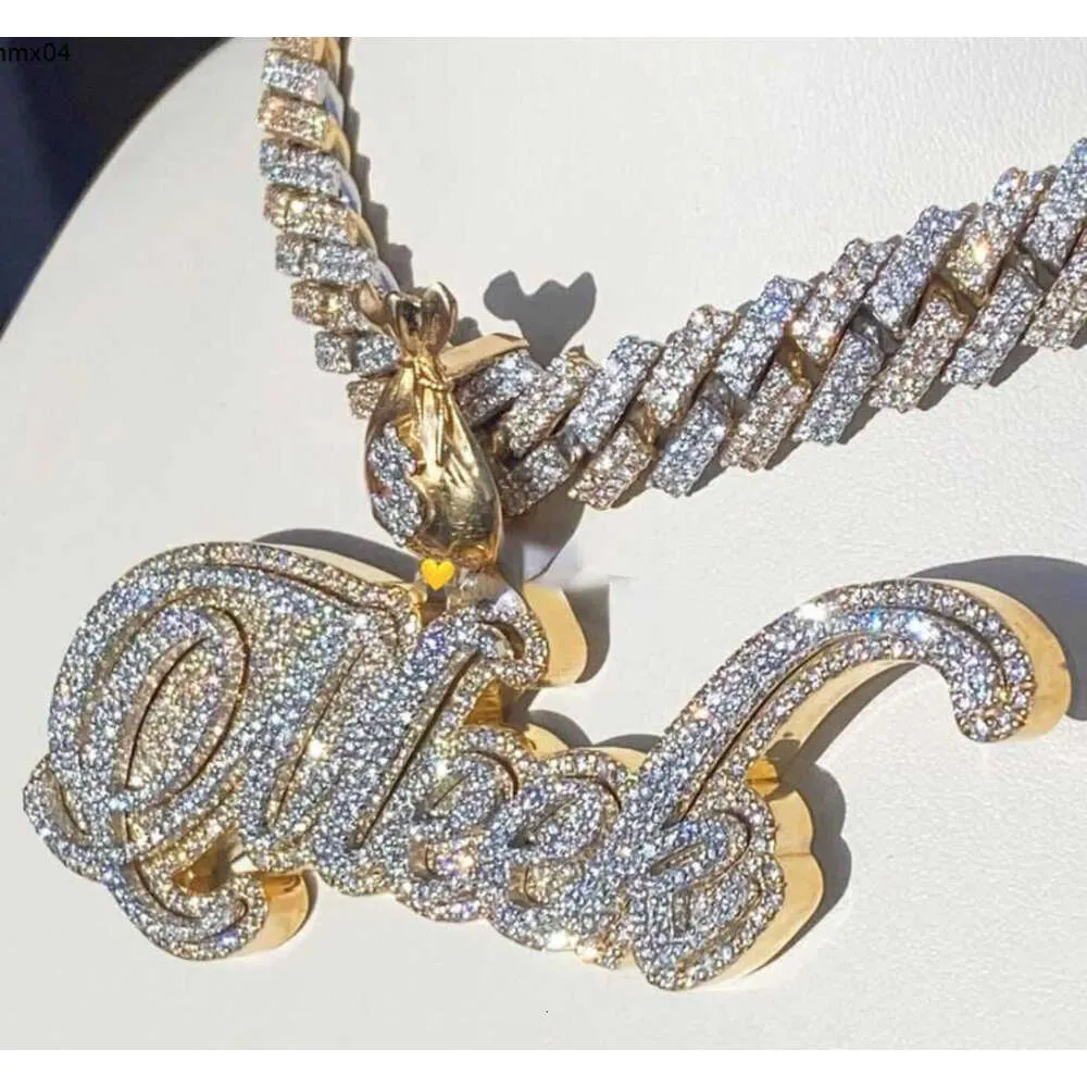 Colgante con nombre inicial personalizado Horizon, cadena con letras de diamantes a la moda con glamour y hielo completo para hombres y mujeres