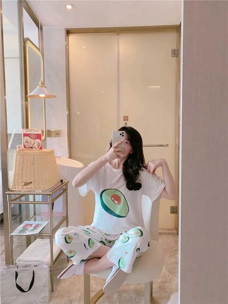 pajamas with avocado (3)