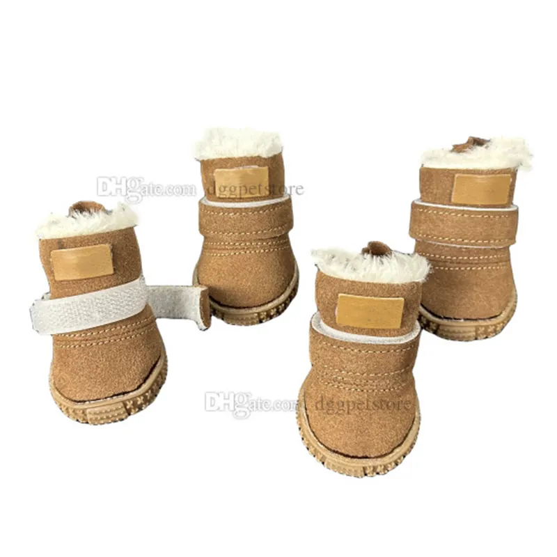 Chaussures de marque pour chien, vêtements de marque, bottes pour chien, chaussures antidérapantes pour animaux de compagnie, baskets chaudes et antidérapantes, protecteurs de pattes avec fermeture à boucle et crochet, ensemble de 4 pièces marron A933