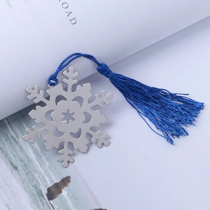 Elegant Metal Snowflake Bookmarks with Tassel - Gift Boxed Christmas and Birthday Favors - Wedding Party Supplies