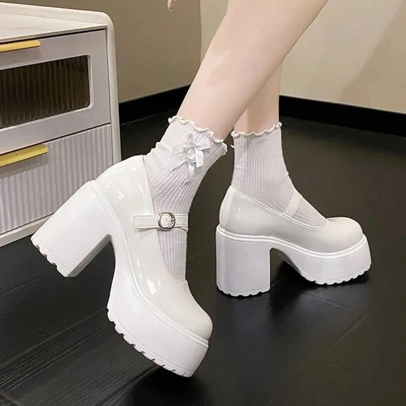 Sapatos de vestido 2023 moda branco plataforma bombas para mulheres super salto alto fivela cinta sapatos mulher goth sapatos de festa de salto grosso senhoras