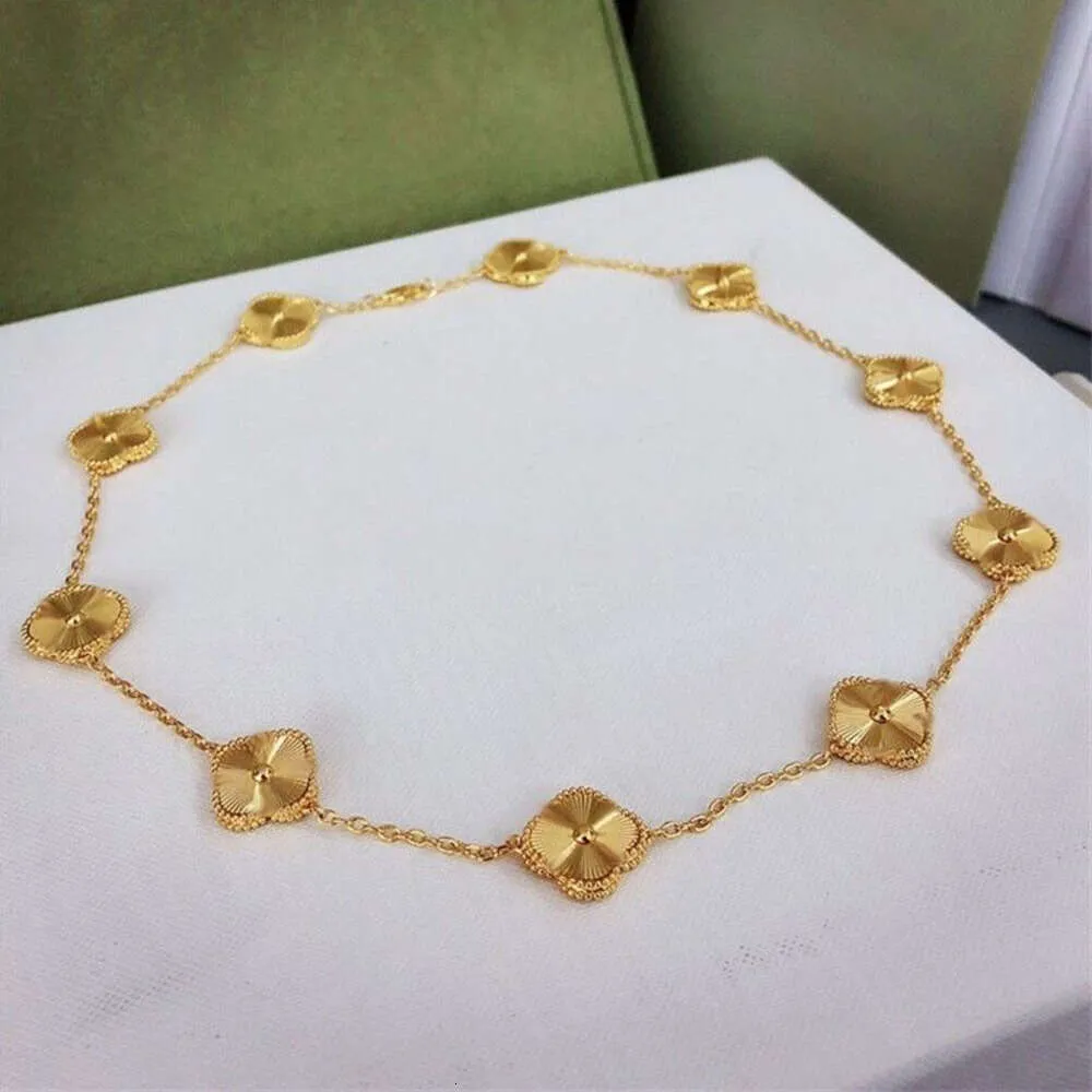 Colar com 10 motivos colares de diamantes designer de luxo para mulheres concha banhada a ouro 18k prata 4/trevo de quatro folhas Colar joias da moda presente de Natal60