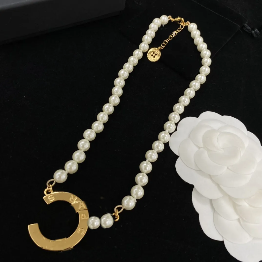 Design Pearl Pendant Necklaces Fashion Neckalce For Woman Couple Chains Brass Necklace Wedding Gift Jewelry Supply
