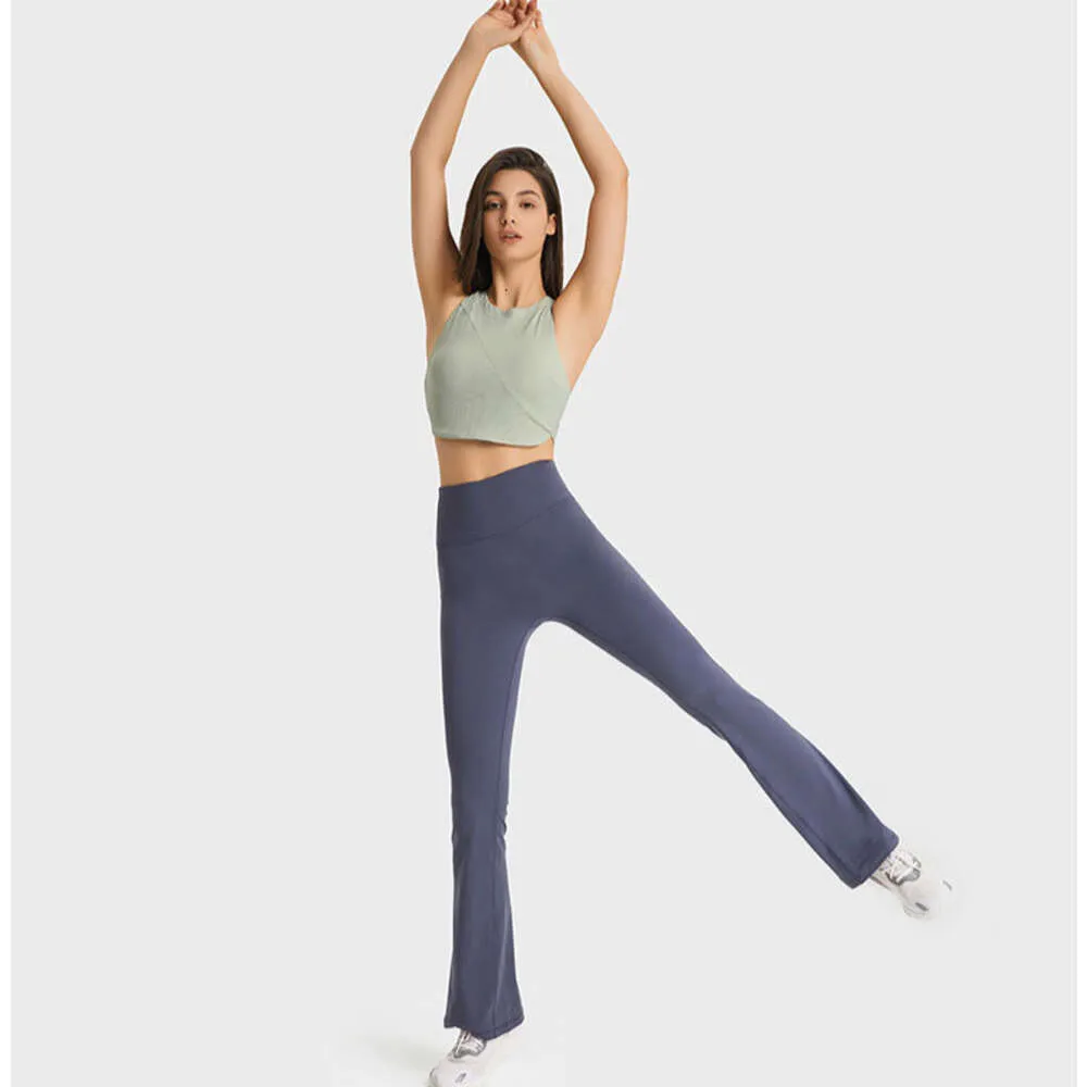 "Débardeur de yoga, soutien-gorge à col haut, gilet de sport pour femme - Soutien-gorge dos nageur respirant avec bonnets amovibles, coupe ajustée et soutien-gorge de sport élastique pour un confort et un soutien améliorés"