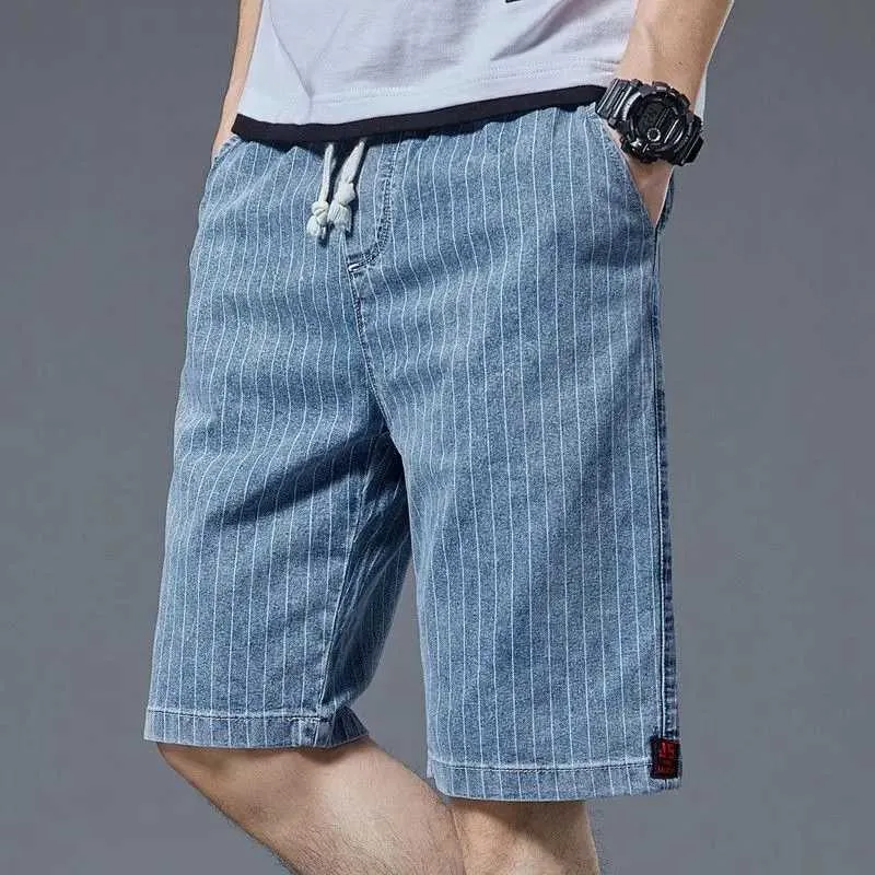 Pantaloncini da uomo Estate Uomo Casual Pantaloncini di jeans a righe Koreon Streetwear Moda Elastico in vita Baggy Maschio Sottile Sport da spiaggia Jeans al ginocchio J240124