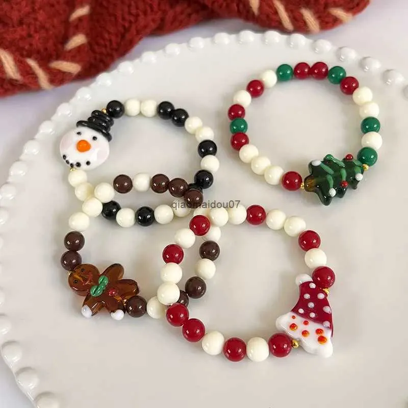 Bracciale con perline colorato pupazzo di neve di Natale a catena 2023 Bracciale carino dolce con nuovi gioielli di moda per la fidanzataL24