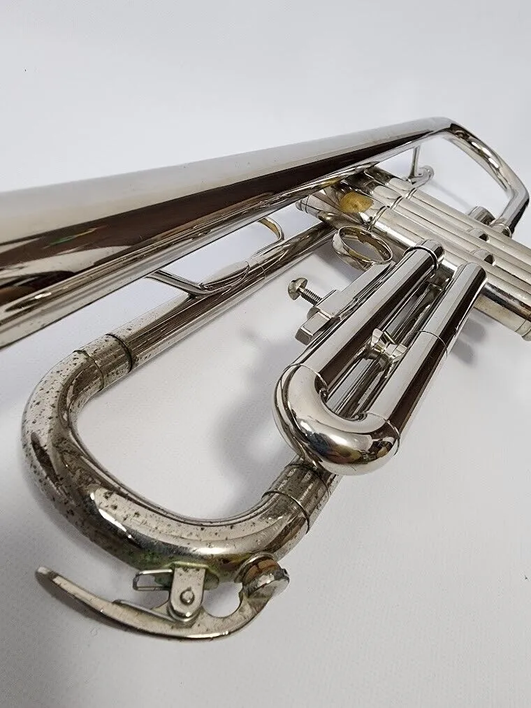 YTR-1310 Trumpet with Hard Case Silver Musical