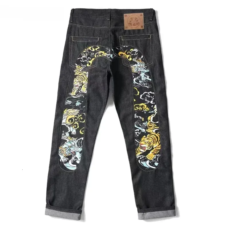 Pantalones vaqueros de calle europeos y americanos Pantalones vaqueros con estampado de grafiti Hip Hop Pantalones de pierna ancha rectos delgados de marca de moda para hombres Pantalones 240124