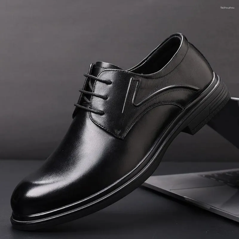 Dress buty mężczyźni jesień zwykłej skóry prawdziwy młodzież młodzieżowy mały but w stylu angielski panowie dżentelmeni