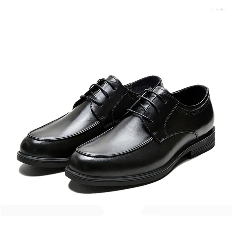 Sapatos de vestido Homens Negócios Couro Real Couro Genuíno Baixo Top Lace Up Terno Sapato de Casamento M1108