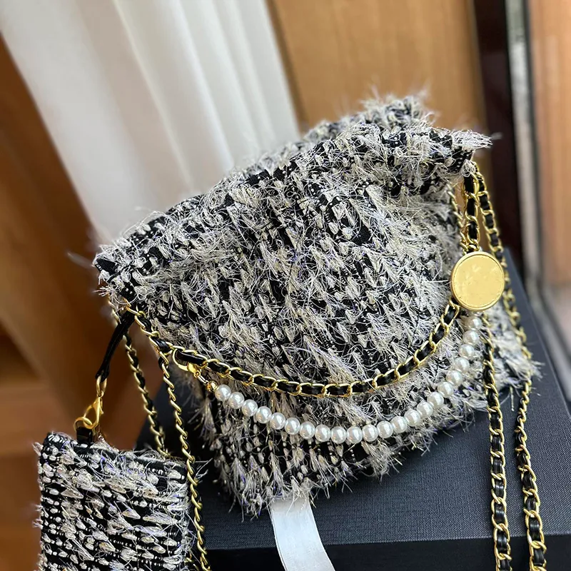 Autumn Winter New Women Shoulder Bag 24 Classic Fashion Pearl Chain Woolen Fabric Handbag French Brand Double Letter High Quality Solid Color Crossbody