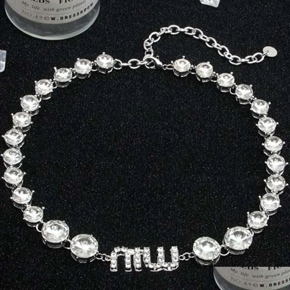 Pendant Necklaces Miu Big And Small Sister Style High Class Fl Diamond Party Collarbone Chain Dress Necklace Accessories Drop Delivery Dh6Ez