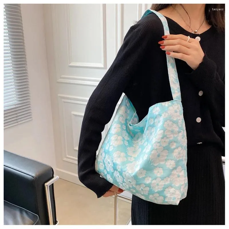 Evening Bags Women Shoulder Bag Girls Retro Printing Flowers Fashion High-capacity Soft Square Portable Shopping Beige Blue Pink