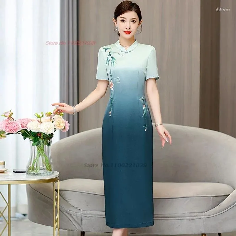 Ethnic Clothing 2024 Chinese Improved Cheongsam Vintage Dress National Flower Embroidery Gradient Color Oriental Banquet Evening