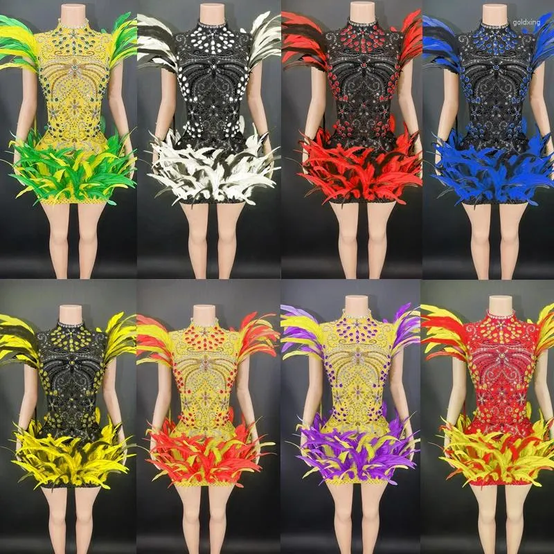 Stage Wear 9 couleurs brillant strass robe femmes plume épaule anniversaire célébrer costume tenue robes de soirée XS5690