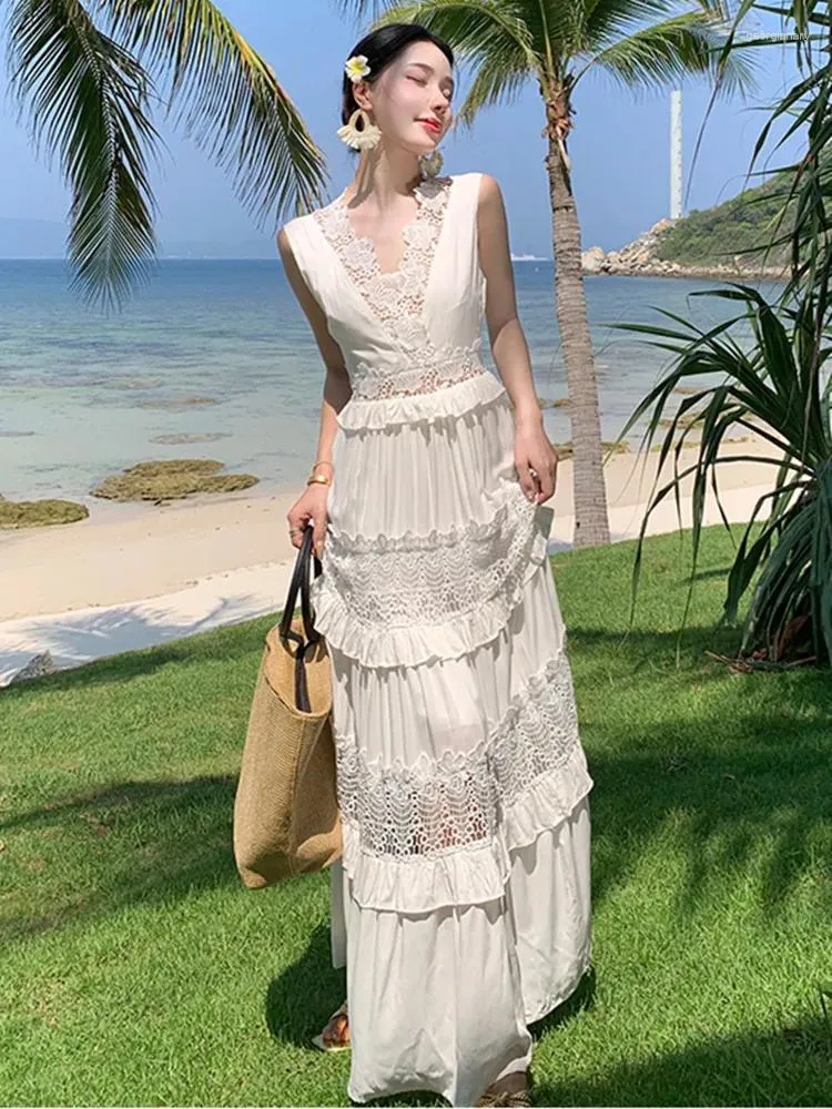 Casual Dresses Summer Bohemain Cotton Hollow Out Long Dress Runway Woman V-neck Lace Patchwork Slim High Waist Beach White