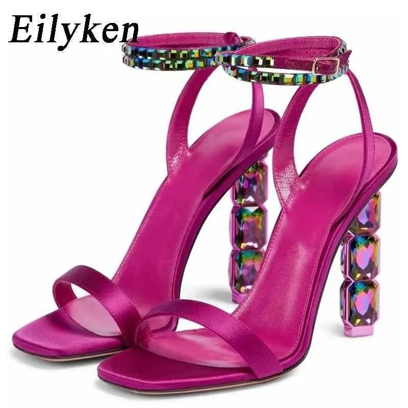 Sandaler Eilyeken Summer Crystal Embellished High Heel Sandaler Women Diamond Open Toe Ankel Strap Silk Satin Rhinestone Bankettskor J240126