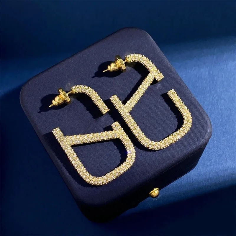 Golden Color Luxury Studs Earring Designer Woman Unique For Women Trendy Fun Eloy Lady Street Charming Romantic Jewllery Diamonds Earrings Orecchini ZB031 F23