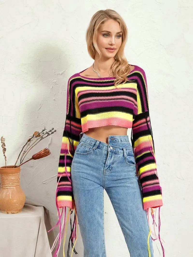 女性のTシャツ女性編みクロップトップカラータッセルかぎ針編み長袖ホロウアウトセータープルオーバー90Sストリートウェア