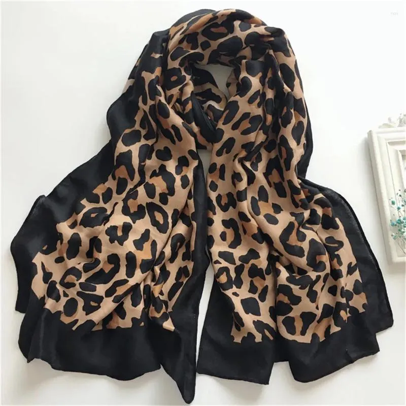 Scarves Leopard Print Cotton Linen Scarf Two-color Optional Beach Sunblock Air Conditioner Towel Silk