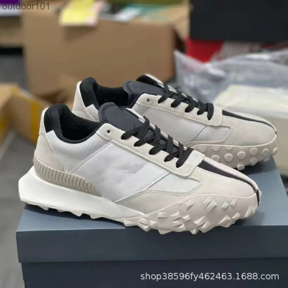 Niveau de l'entreprise XC-72NB chaussures de sport décontractées pour hommes chaussures pour femmes blanc gris noir chaussures de course