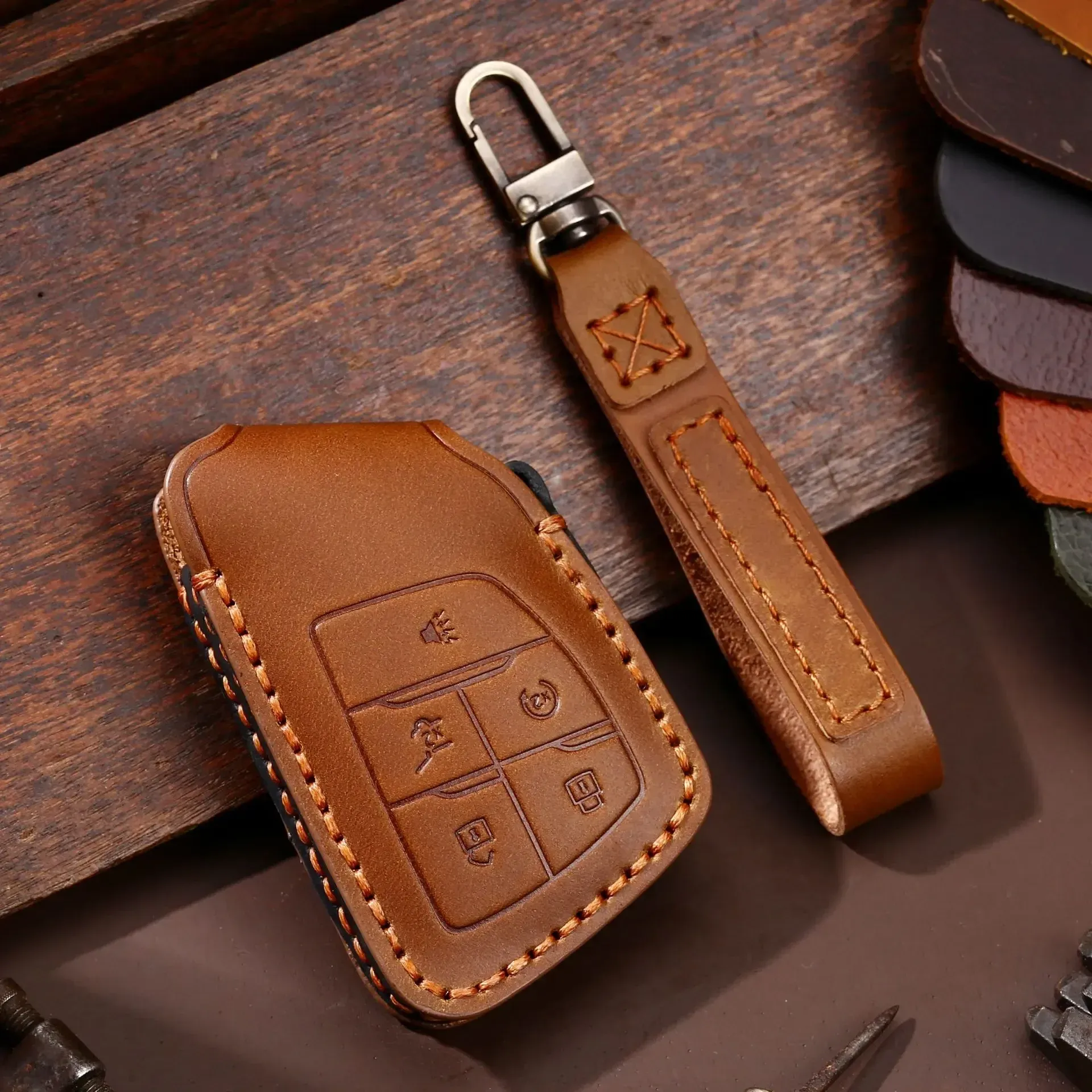 Crazy Horse Leather Car Key Cover Case for Chevrolet Suburban Tahoe Buick Envision S Plus Avenir Shell