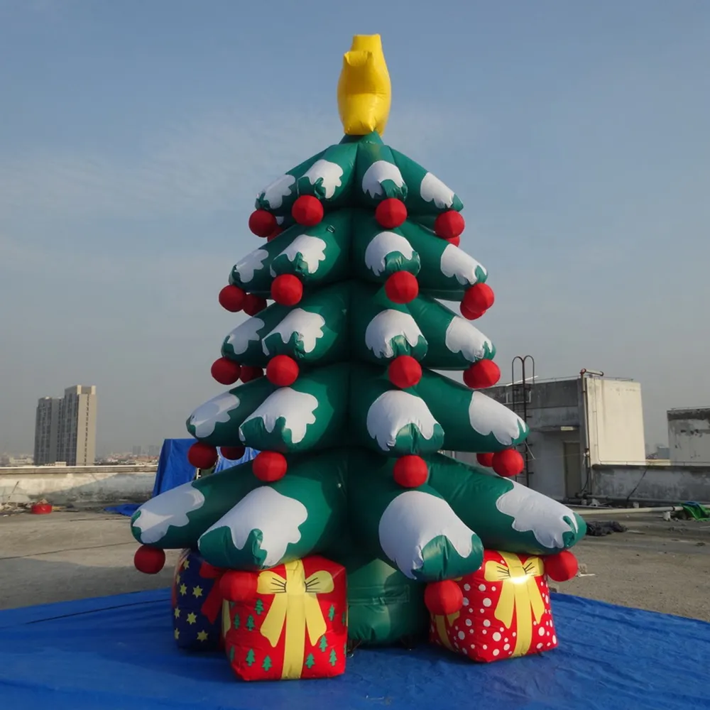 Éclairage LED en gros Génière arbre de Noël gonflable Bonne année Décorations avec coffre-cadeaux et neige sur les feuilles