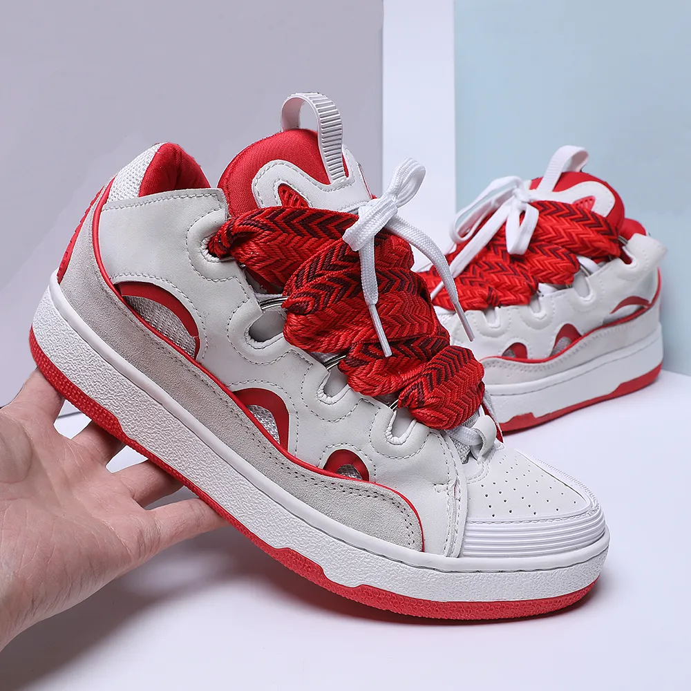 Luxe lederen stoeprand sneakers designer schoenen voor mannen buitengewone casual sneaker mesh geweven veterheren platform schoen zwart gom roze dames