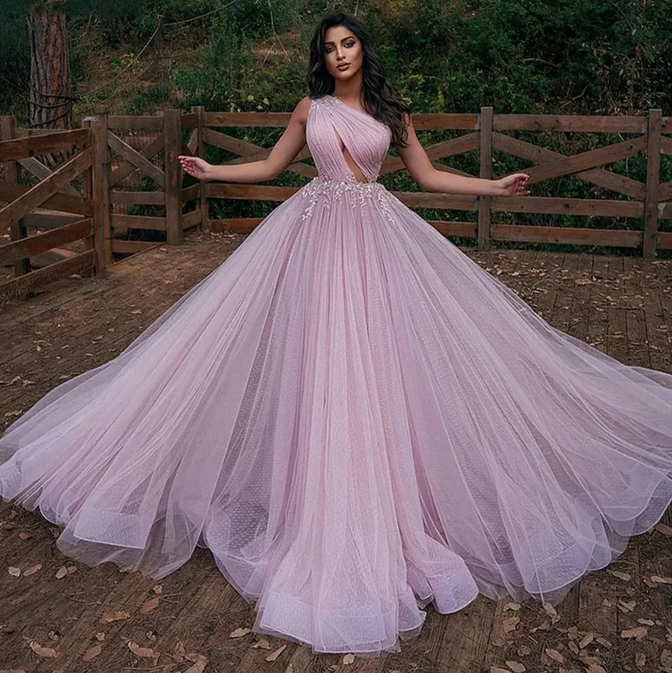 2024 Moda Lungo Prom Party Dress Una spalla Appliques di pizzo Dot Tulle Abiti da sera convenzionali Abiti da compleanno Robe De Soiree Vestidos De Fiesta