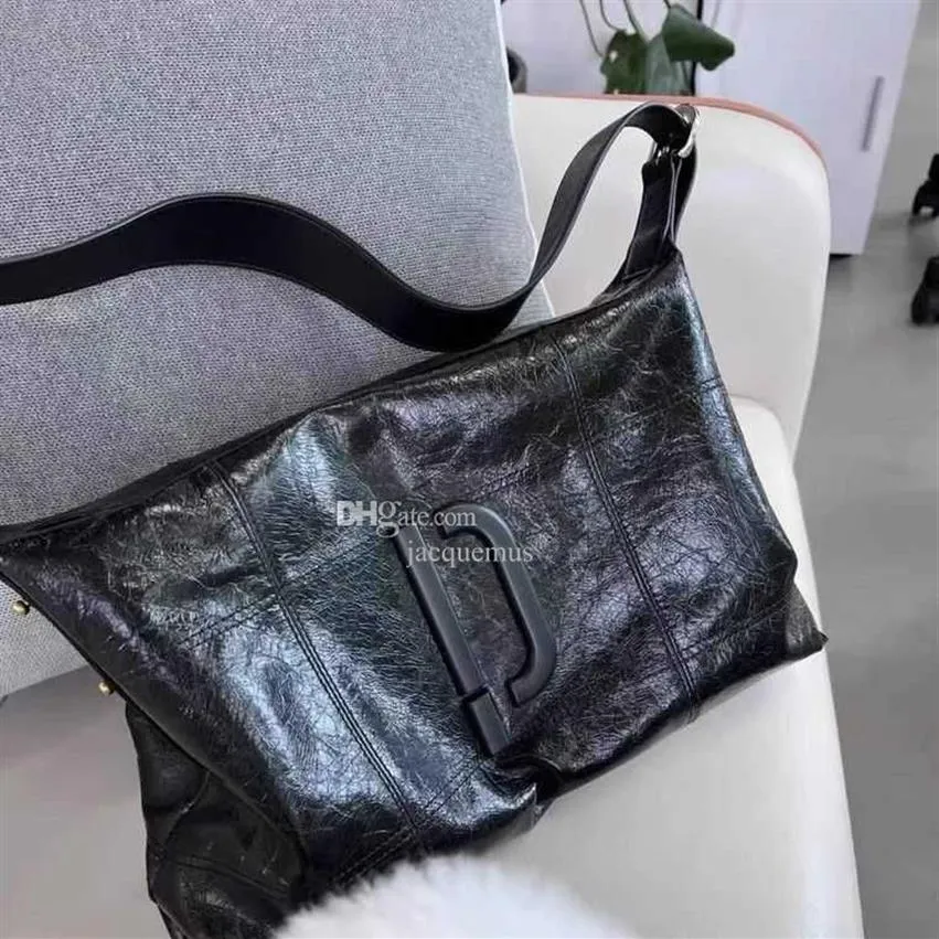 929uni PECO Pillow Bag p929 Serie UNI Piccola grande borsa da marinaio Borsa morbida Tote Bag moda Singola spalla designer Sport Tempo libero Crossb2154