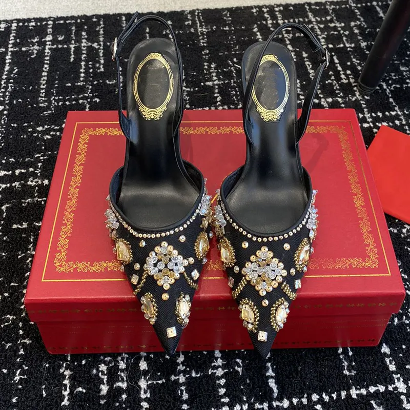 Chaussures pour femmes de créateur Sandales à talons hauts en strass Maille de haute qualité en peau de mouton avec strass Semelle extérieure en cuir Hauteur du talon: 8,5 cm Taille: 35-40