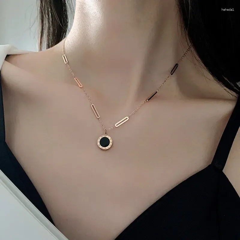 Pendant Necklaces 2024 Fashion Classic Stainless Steel Roman Digital Wafer Necklace Christmas Party Women's Sexy Jewelry Gifts