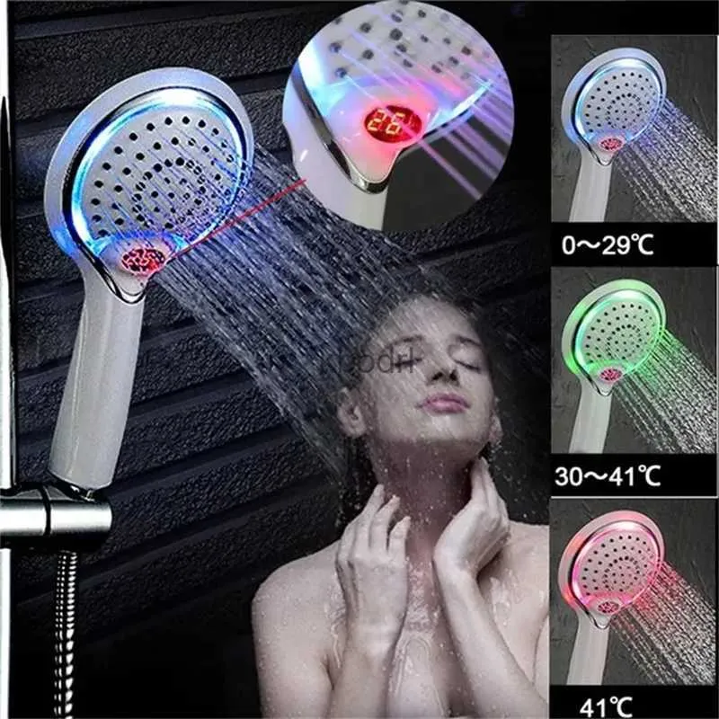 Głowice prysznicowe w łazience Prysznic LED Wyświetlacz cyfrowy 3 kolory sterowane temperaturę przebarwienia Woda zasilana w łazience Akcesoria sprzętowe YQ240126