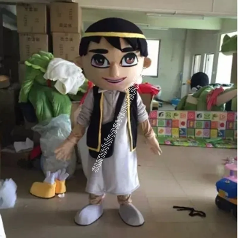 2024 Söt plysch Young Man Doll Mascot Costume Cartoon Theme Character Carnival Unisex Halloween Carnival Adults Birthday Party Fancy Outfit For Men Women