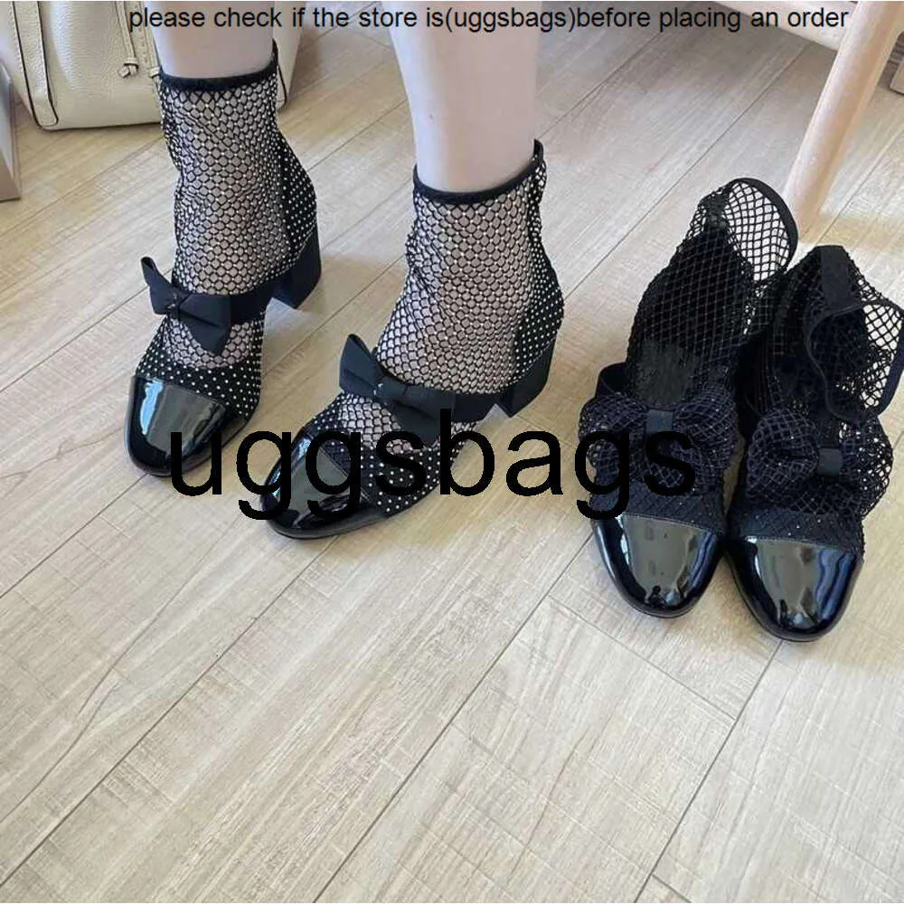 Chanells Shoe Toe Chanelity Black Cap Mary Patent Jane Mesh Boots Clear Crystals Sock Booties Block Mid High Heels Women Sandal Märke quiltad Slås C Bow Pum