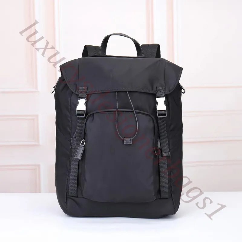 Designer Backpack Men Schoolbag Parachute Backpack Grote capaciteit Pocket Buckle Crossbody Body Fashion Bag Luxe handtas