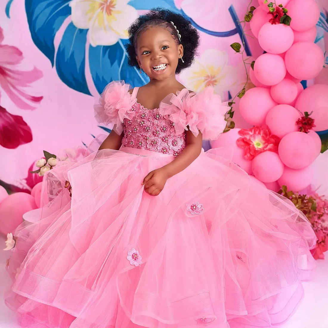 Розовые платья для девочек-цветочниц с прозрачным вырезом, многоуровневым тюлем, плиссированными оборками и жемчугом, платья для девочек-цветочниц, платье принцессы королевы для девочек на день рождения для свадьбы с бантом F054
