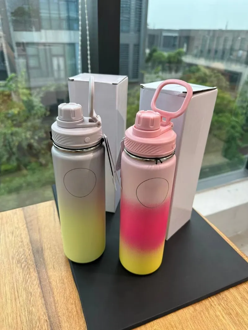 Botellas de agua deportivas Tazas de vacío de color degradado Vasos unisex