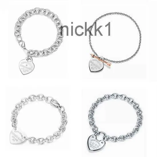 Designer Bijoux Femmes Bracelet Classique T Accueil 925 Sterling Argent Coeur Tout Nouveau Diamant Flèche Amour Pendentif Mode Main Cadeau En Gros OKU8