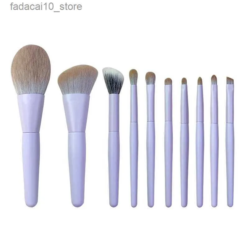 Pincéis de maquiagem Tamanho de viagem Conjunto de pincéis de maquiagem 10pcs Fibra de milho Escovas macias Luz Roxa Sombra Fundação Pó Cílios Lip Concealer Brush Novo Q240126